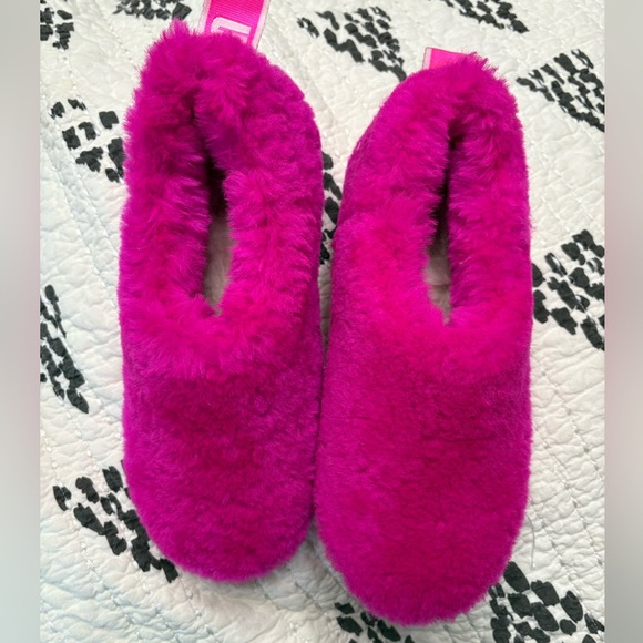 Ugg Cozy Shearling Bootie 38 - Picture 1 of 8